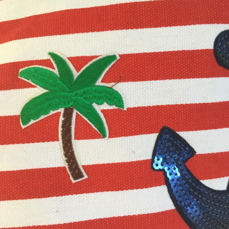 Strandtasche Badetasche Umhängetasche gestreift rot-weiss mit Patches Anker Palme Ahoi