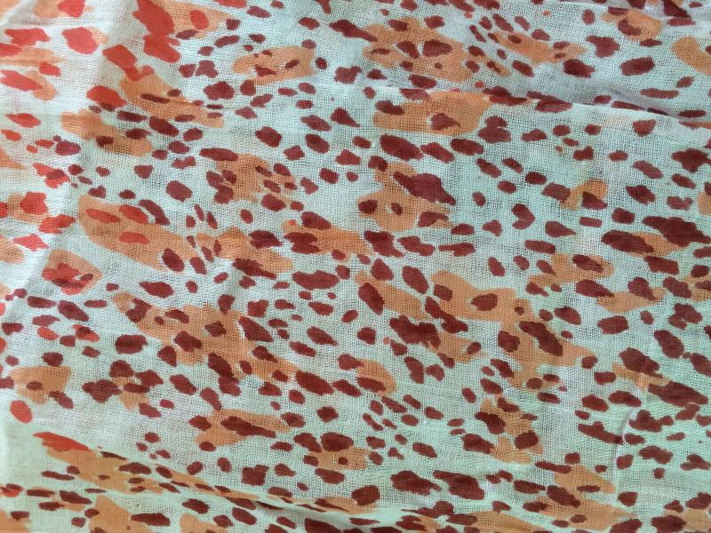A-Zone Tuch Schal Sommerschal mit rot-buntem Leo-Print 100% Baumwolle weiß rot