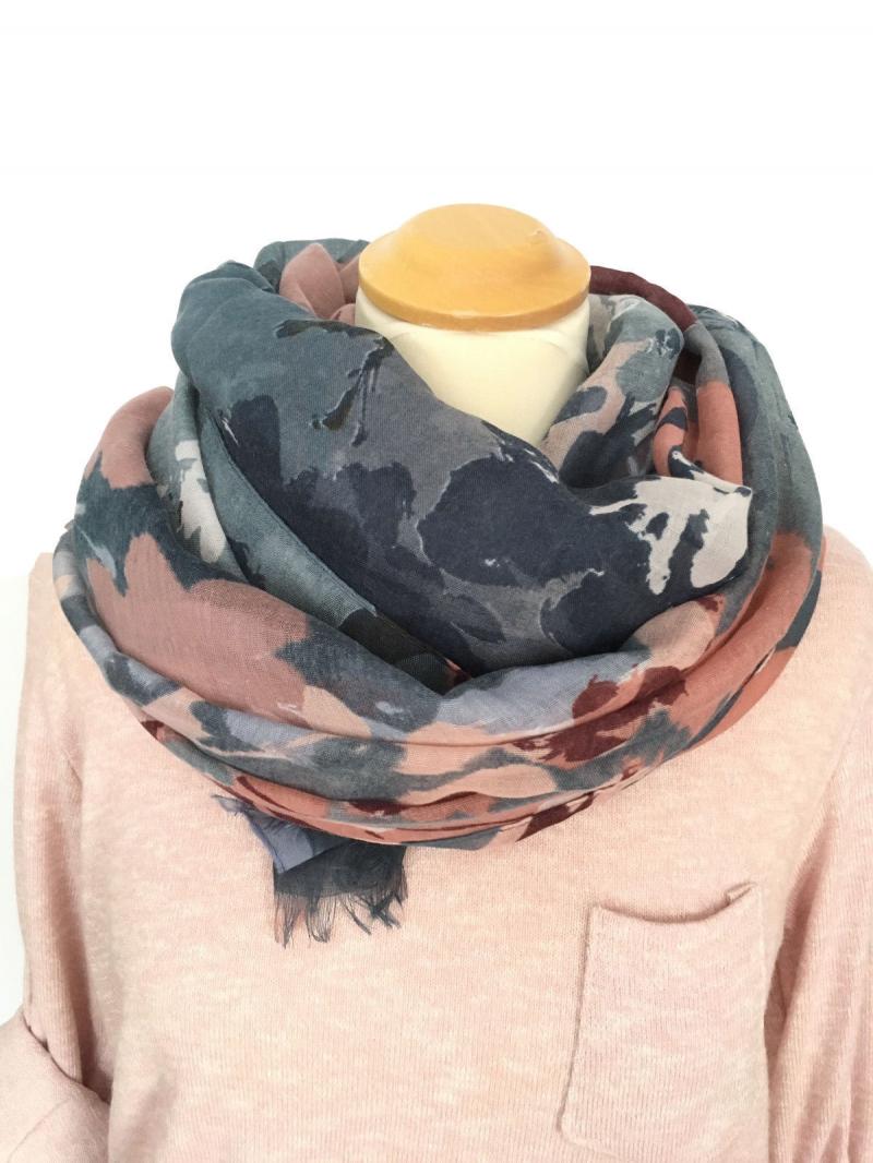 A-Zone Tuch Schal Blumenmuster kleine Fransen hellblau taubenblau blau altrosa