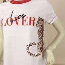 Zwillingsherz T-Shirt weiß Leo- und Schriftzug Motiv rot blau