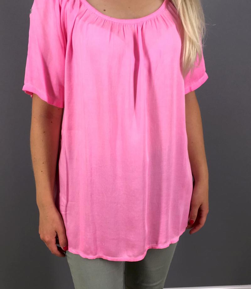 Pinkfarbenes Blusenshirt aus Italien