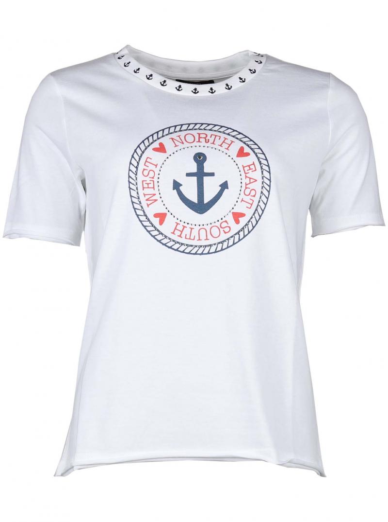 T-Shirt weiß mit Anker und Herz Motiv rot blau am Rundhals ringsherum kleine blaue Anker